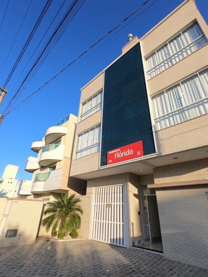 Residencial Florida Ll - 150Mt Praia De Mariscal Apartamento Bombinhas Exterior foto