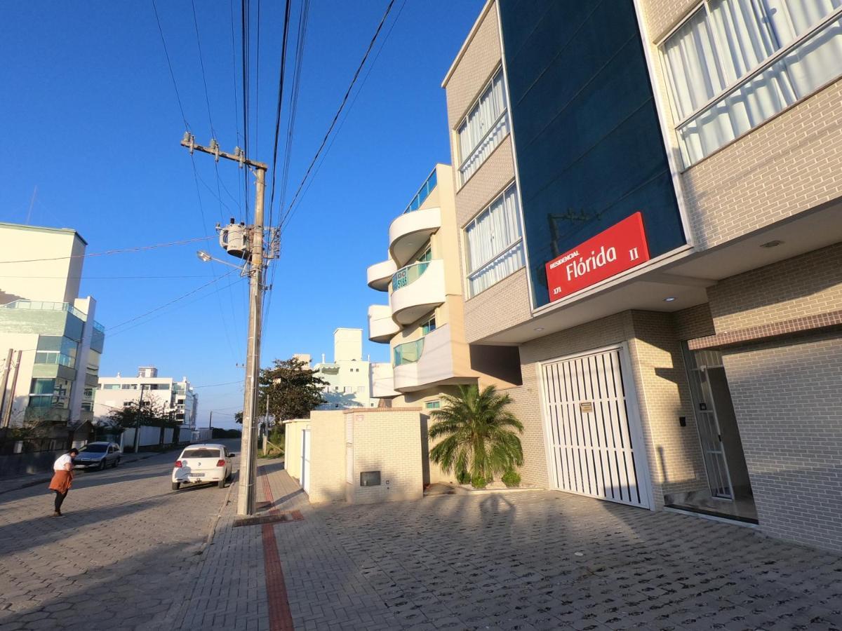 Residencial Florida Ll - 150Mt Praia De Mariscal Apartamento Bombinhas Exterior foto